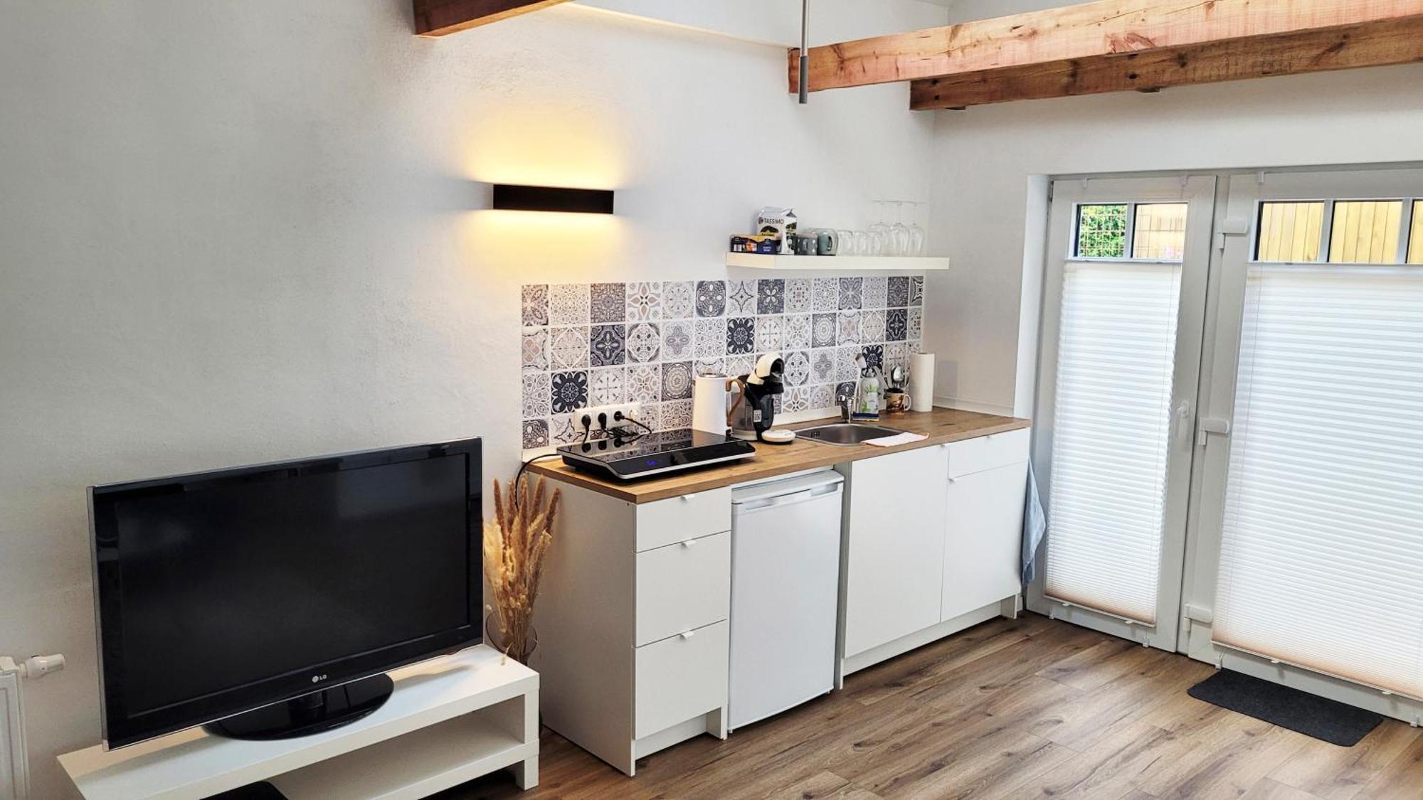 Modernes 1-Zimmer-Apartment Mit Galerie-Schlafkoje Im Skandinavischen Stil Ostenfeld  Exterior foto